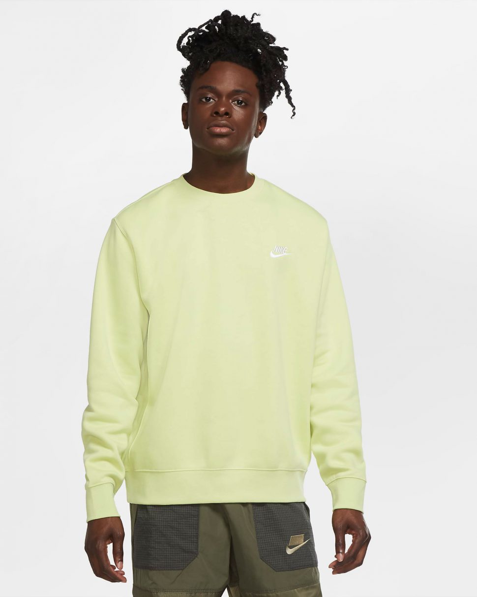 nike team club fleece crew
