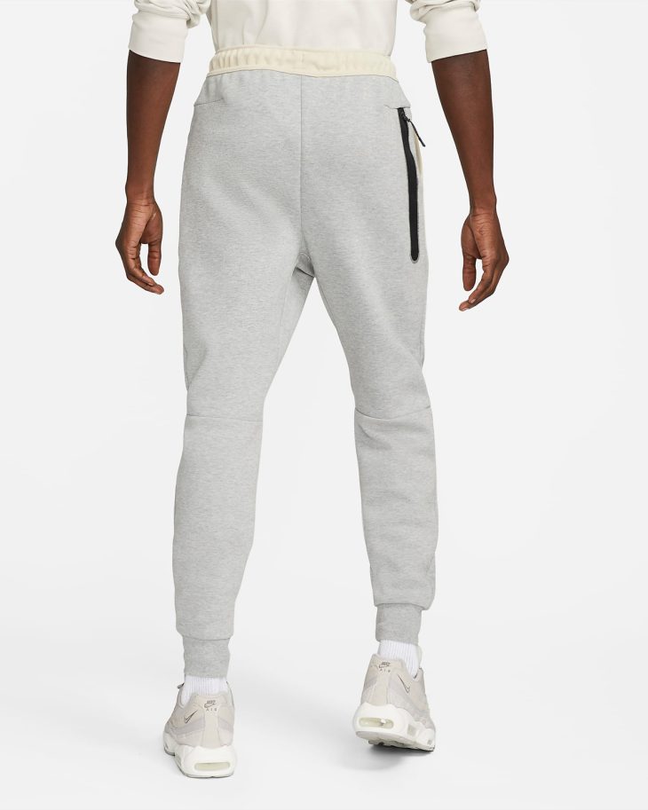 Nike Tech Fleece Hoodie and Jogger Pants in Rattan Dark Grey