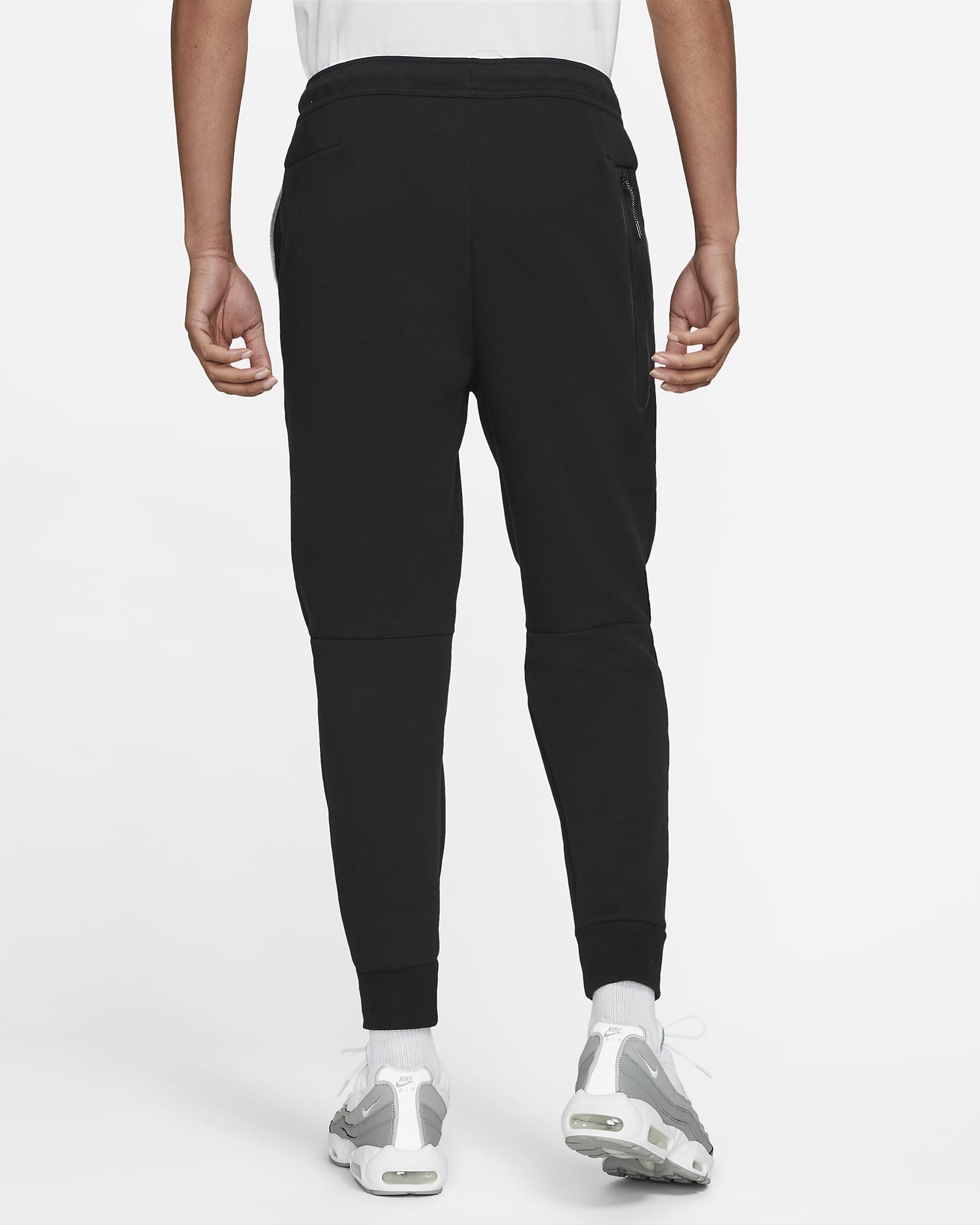 Nike Sportswear Tech Fleece Hoodie and Joggers Available in Black/Dark ...
